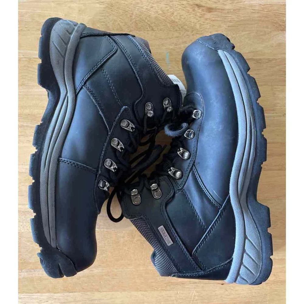 8 Hi tec Men's Hiking Boots